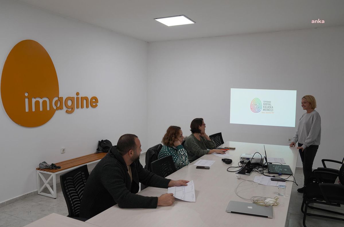 Tepebaşı Sosyal Kuluçka Merkezi'nde Sosyal İş Fikri Geliştirme Atölyesi düzenlendi