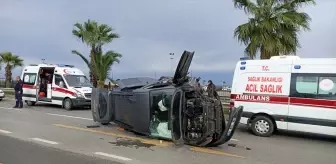 Trabzon'da Hafif Ticari Araç Kazası: 2 Kişi Yaralandı