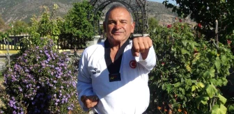 64 Yaşındaki Veysel Elmas, Taekwondo Sporuna Devam Ediyor