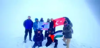 Vangölü Aktivistleri Esruk Dağı'na Tırmandı