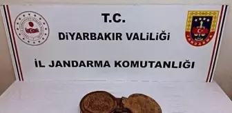 Diyarbakır'da 1400 yıllık İbranice yazılı kitap ele geçirildi