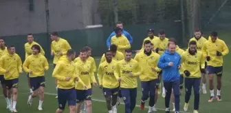 Fenerbahçe Hücumda Göz Dolduruyor, Savunmada Sıkıntı Yaşıyor