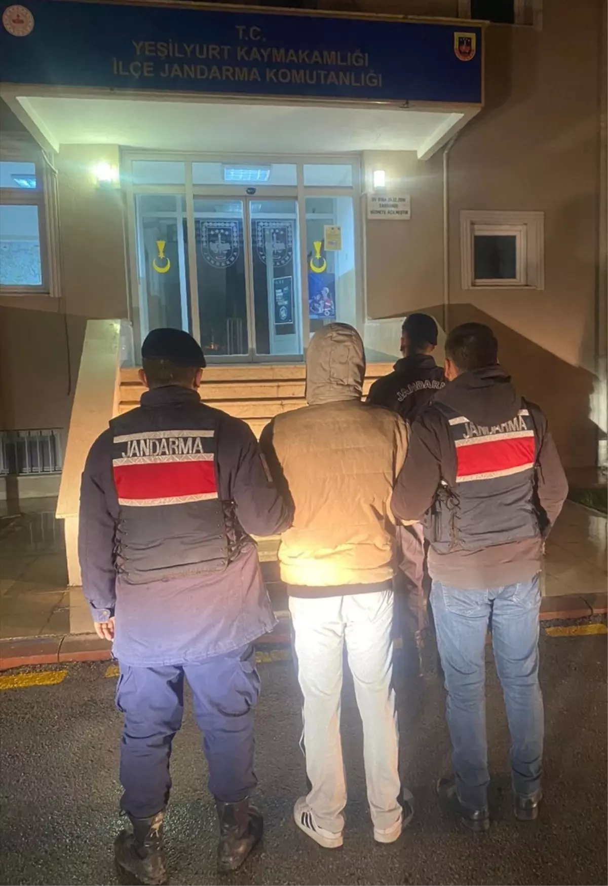 Malatya'da 25 yıl 6 ay hapis cezası bulunan hükümlü yakalandı