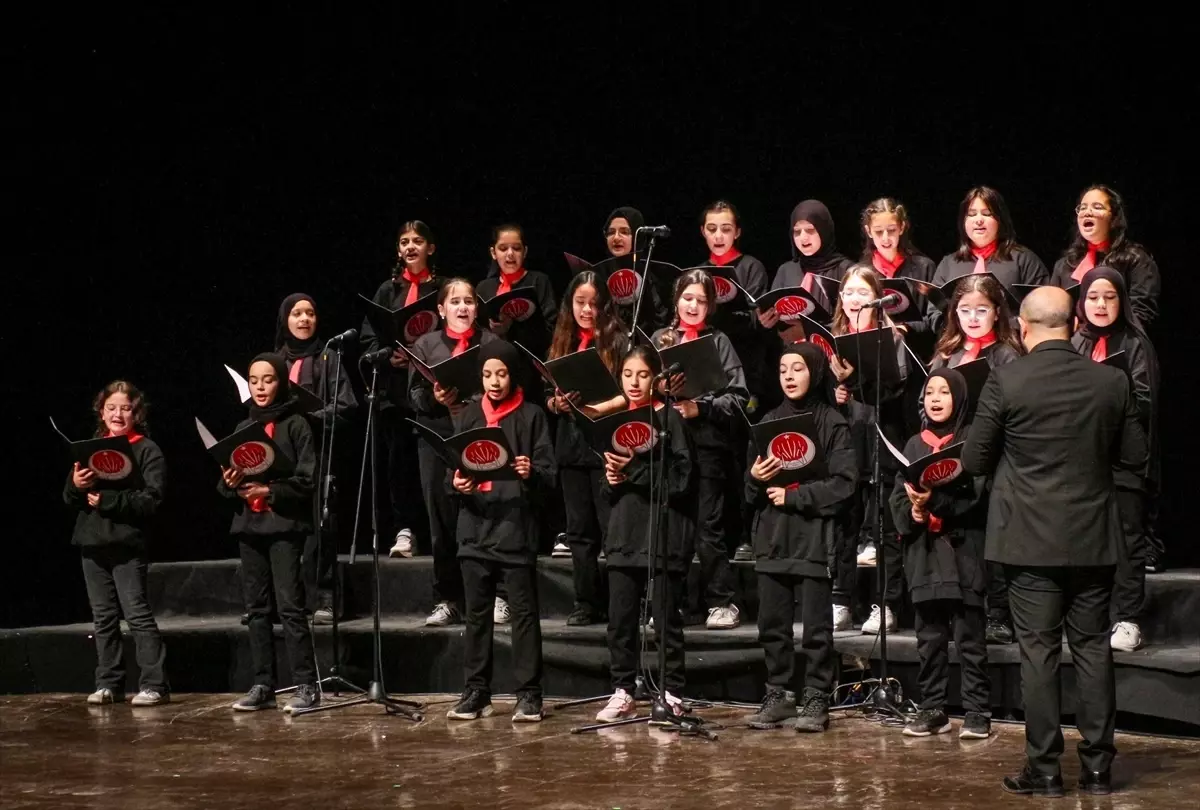Uşak'ta '10 Aralık Dünya İnsan Hakları Günü' etkinliği düzenlendi