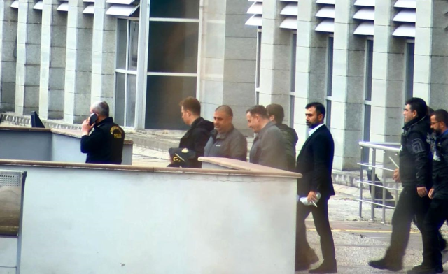 Ankaragücü Başkanı Koca tutuklama kararı sonrası ilk kez görüntülendi! Kameralara gülümseyerek poz verdi