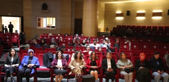 Atatürk Üniversitesi Tıp Fakültesi ve Tıp Öğrencileri Birliği tarafından HIV/AIDS Farkındalığı konferansı düzenlendi