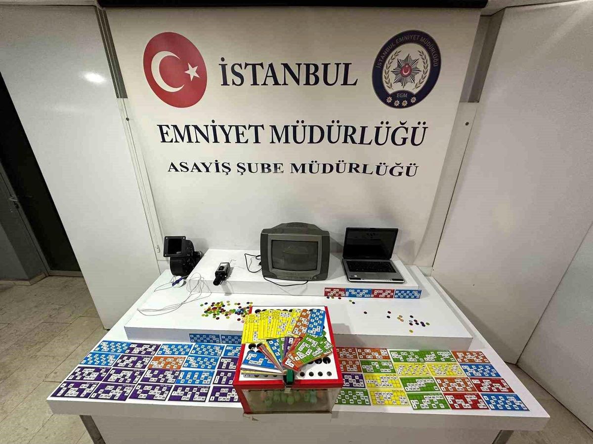 Kağıthane'de kumar operasyonu: 14 kişiye para cezası, 3 kişi gözaltına alındı