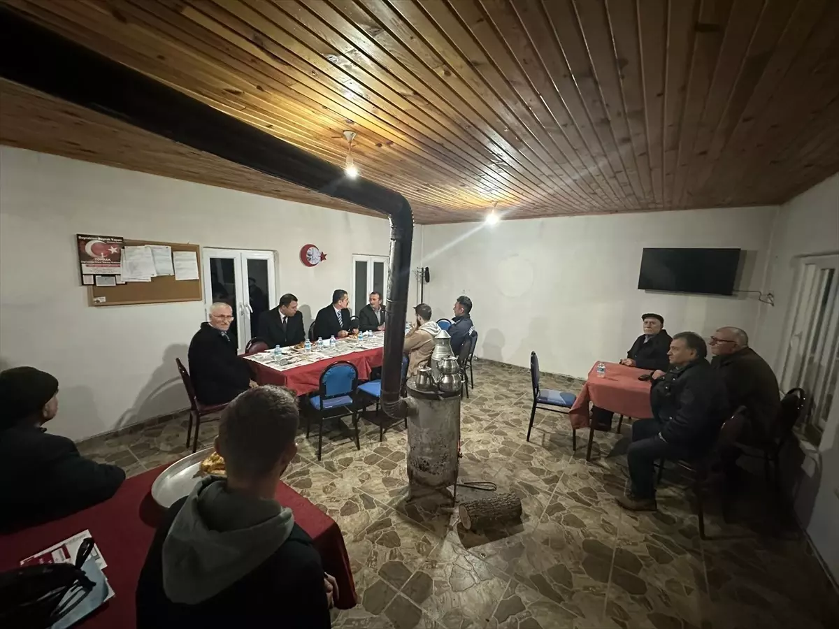 Kırklareli Valisi Birol Ekici, Demirköy ilçesinde köy ziyaretlerinde bulundu