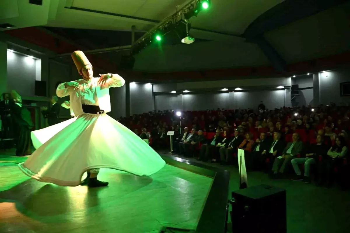 Mevlana Haftası Özel Programı Manisa'da Düzenlendi