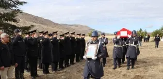 Niğde'de 55 yıl sonra defnedilen şehidin cenazesi toprağa verildi