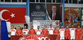 Nusaybin'de Cumhuriyet Kupası Voleybol Turnuvası Şampiyonu Belli Oldu