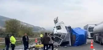 Osmaniye'de tıra arkadan çarpan kamyon şoförü hayatını kaybetti