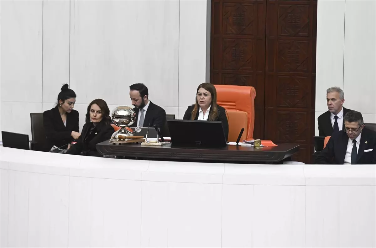 TBMM Genel Kurulu, Hasan Bitmez'in rahatsızlığı nedeniyle bugünkü bütçe görüşmelerini yarıda kesti