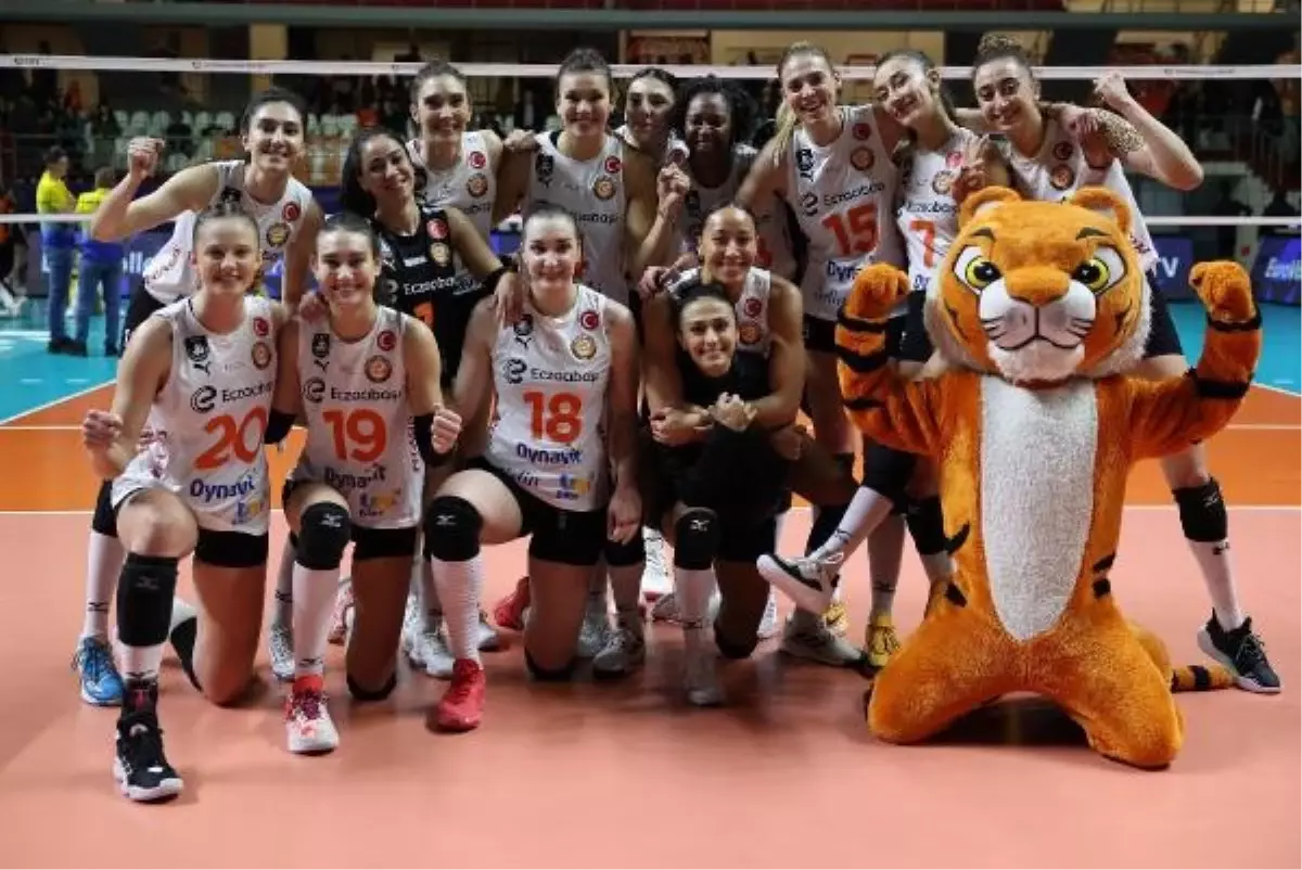 VakıfBank Kadın Voleybol Takımı, FIVB Kadınlar Dünya Kulüpler Şampiyonası'nda Vietnam ekibi Sport Center 1 ile karşılaşacak
