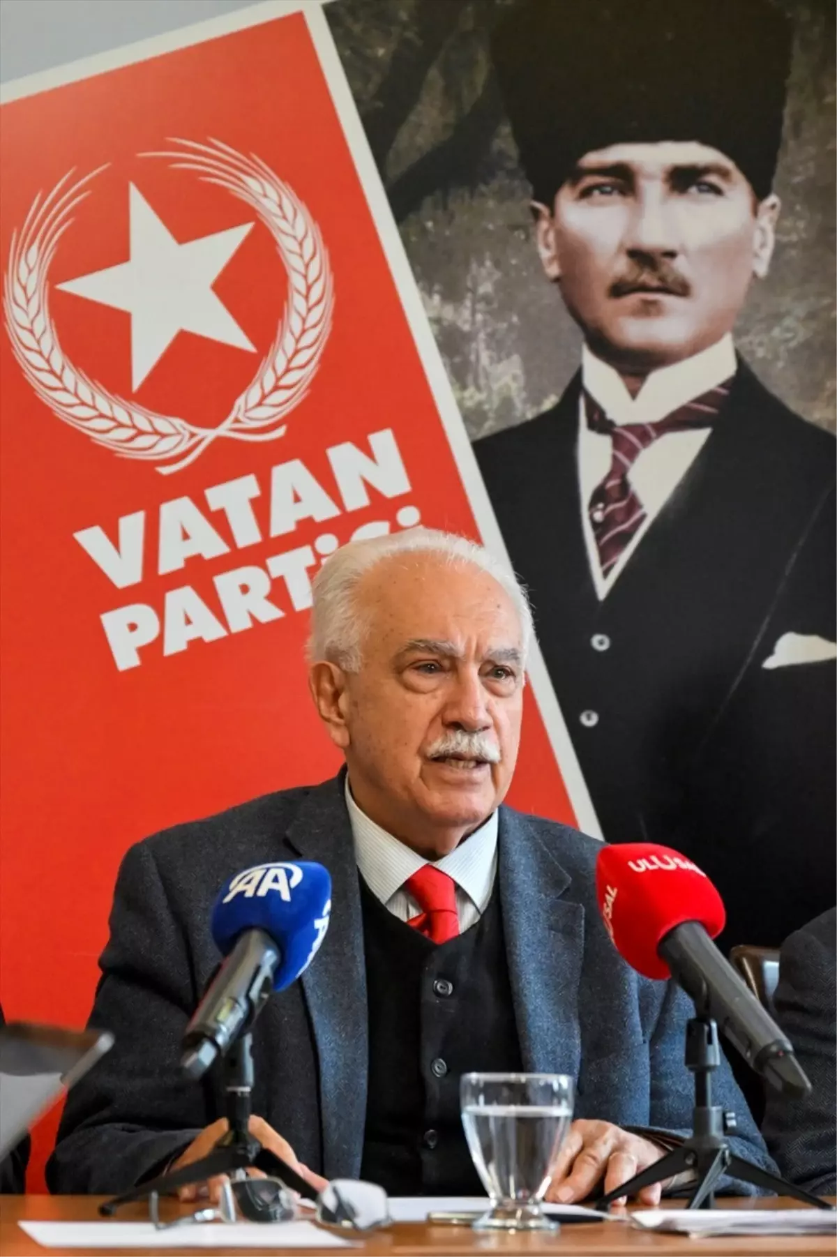 Perinçek: Hakemlere yapılan saldırıları kınıyoruz