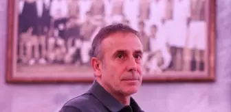 Abdullah Avcı, Trabzonspor Şamil Ekinci Müzesi'ni ziyaret etti