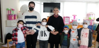 Kanseri Yenen Kadın, Hayatını Kanser Hastası Çocuklara Adadı