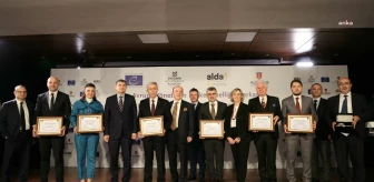 Eskişehir ve Ankara Büyükşehir Belediyeleri Avrupa Yönetişim Mükemmelliği Markası Ödülünü Aldı
