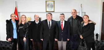 Zonguldak Evrensel Madde Bağımlılığı ile Mücadele ve Eğitim Derneği Başkanı ZBEÜ Rektörü'nü ziyaret etti