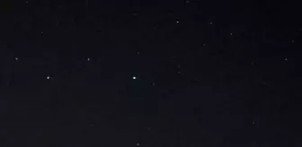 Geminid Meteor Yağmuru Çin'in Shenzhen Kentinde Gece Gökyüzünü Aydınlattı