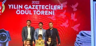 İhlas Haber Ajansı Muhabirleri AGC'nin 2022 Yılın Gazetecileri Ödül Töreni'nde ödüllerini aldı