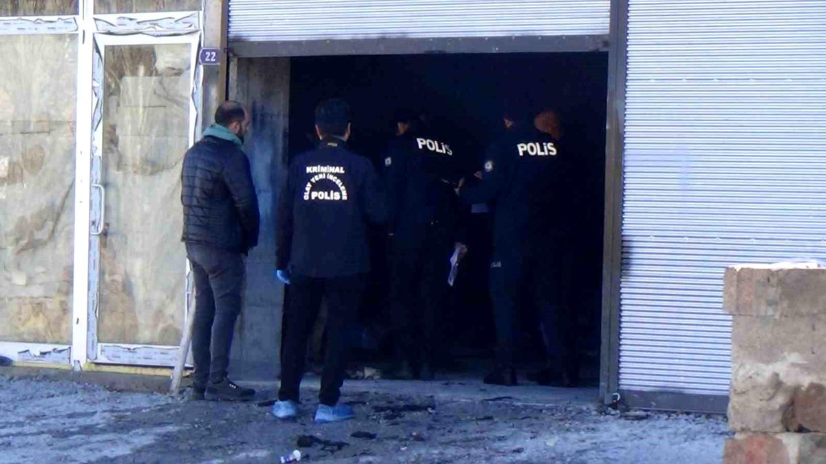 Kayseri'de genç soba yakarken kendini yaktı