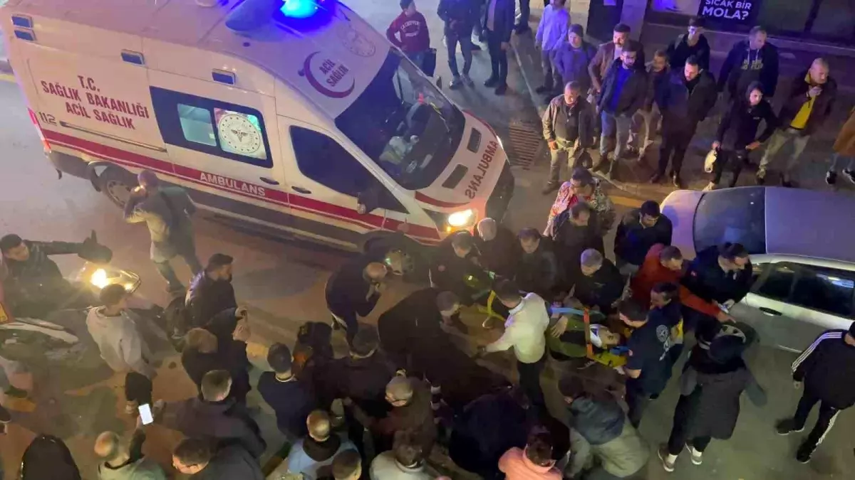 Aydın'da motosiklet kazası: Motosiklet sürücüsü ve kurye yaralandı