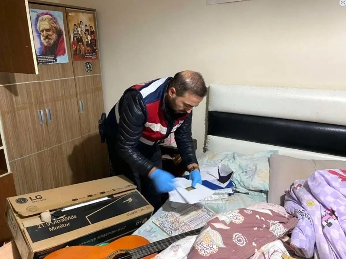 Malatya'da Sahte Hesaplarla Dolandırıcılık Operasyonu