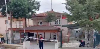 Kahvehanede Husumetli İki Kişi Arasında Silahlı Saldırı: Bir Kişi Hayatını Kaybetti