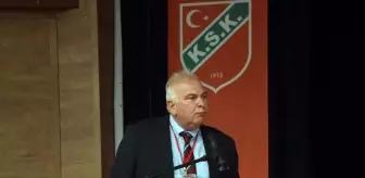 Karşıyaka'da Mali İşlerden Sorumlu Asbaşkan İstifa Etti