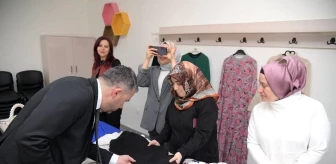 Pursaklar Belediye Başkanı Altınova Hanım Evinde Kursiyerleri Ziyaret Etti