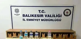 Balıkesir'de sahte içki satıcıları gözaltına alındı