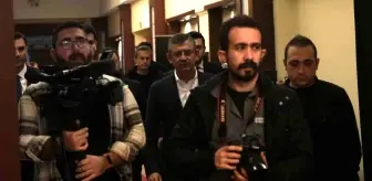 CHP Genel Başkanı Özel: 'Belediye başkanlarının hiçbirisi, 'acaba durumum riskte mi' diye düşünmesin'