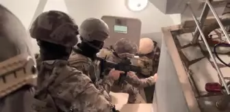 İstanbul'da DEAŞ Terör Örgütü Üyeleri Yakalandı