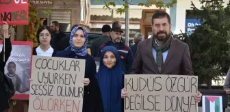 Sındırgı'da imam hatipliler Filistin'e destek kermesi açtı