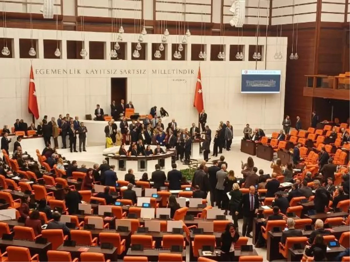 Genel Kurul'da 'Gülme' Tartışması