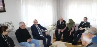 Erfelek Kaymakamı Yıldız, şehit ailesini ziyaret etti