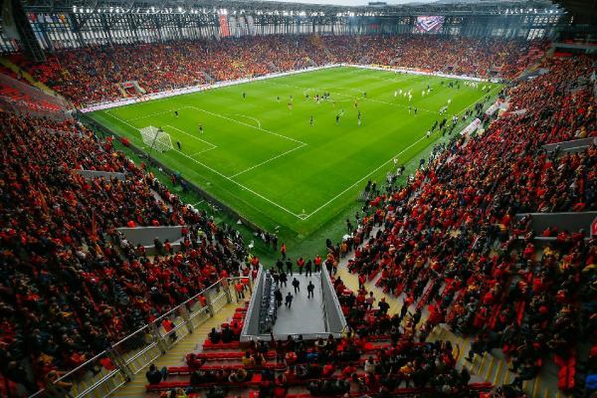 Göztepe, lider Eyüpspor maçına yoğun ilgi gösteriyor