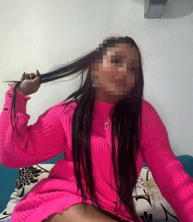 İstanbul'da Metrobüste Uyuşturucu Hazırlayan 3 Kadın Yakalandı İstanbul'da Metrobüste Uyuşturucu Hazırlayan 3 Kadın Yakalandı