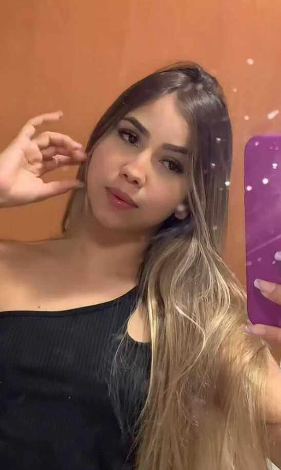 Karting yarışında aracın motoruna saçını kaptıran genç kızın kafa derisi koptu Karting yarışında aracın motoruna saçını kaptıran genç kızın kafa derisi koptu