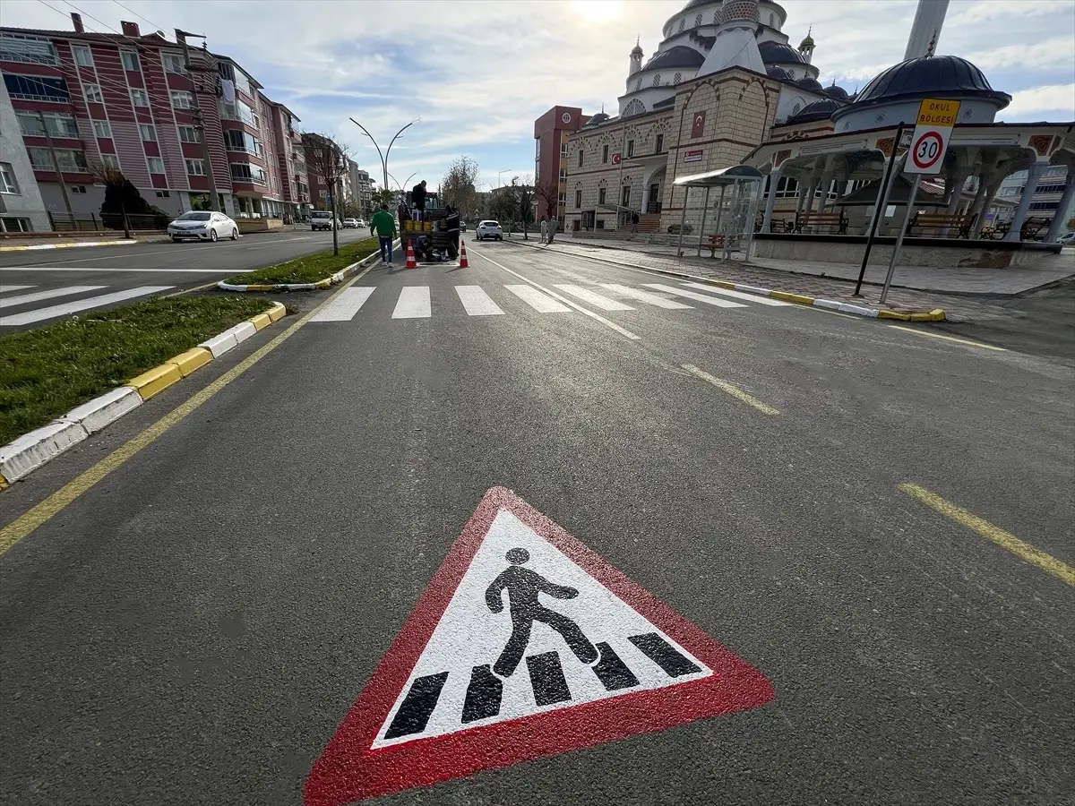 Turhal Belediyesi Trafik Uyarıları İçin Çalışma Başlattı