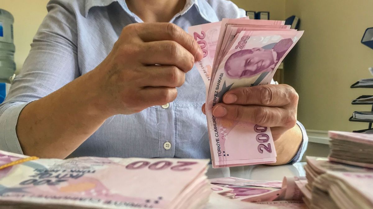 Çalışan emekliye 5000 TL ikramiye ne zaman verilecek? 5000 TL ikramiye meclisten geçti mi?
