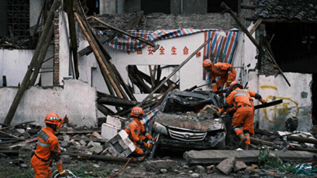 Çin'de 6,2 büyüklüğünde deprem! 111 kişi yaşamını yitirdi, 220 kişi yaralandı