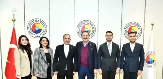 Elazığ Ticaret ve Sanayi Odası Başkanı İdris Alan, Türkiye Odalar ve Borsalar Birliği Başkanı Rifat Hisarcıklıoğlu ile Görüştü