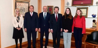 Kuzey Makedonya Büyükelçisi ve Eskişehir Milletvekili Anadolu Üniversitesi'ni ziyaret etti