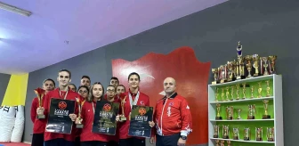 Hopa Anadolu İmam Hatip Lisesi Spor Kulübü Avrupa Şampiyonasında Başarı Elde Etti
