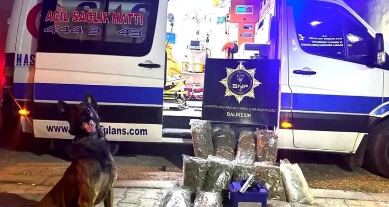 Balıkesir'de Hasta Nakil Aracında Uyuşturucu Operasyonu: 3 Tutuklama