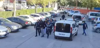 Arkadaşını tabancayla başından vuran şüpheli tutuklandı, 3 kişi de ev hapsine çarptırıldı