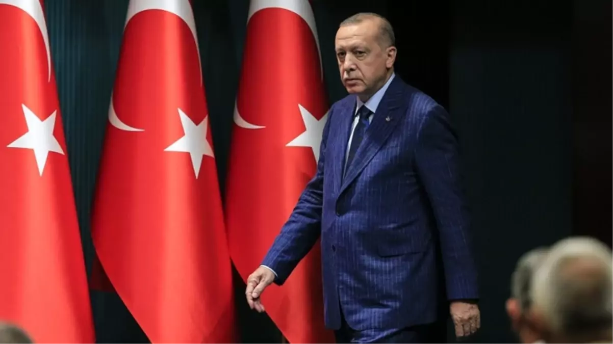 Erdoğan adaylık için vekillere kapıyı kapattı, Kurum ve Karaismailoğlu'nun isimleri rafa kalktı
