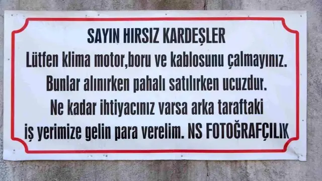Üst üste eşyaları çalınan esnaf, çareyi 'Sayın hırsız kardeşler' diye not yazmakta buldu Üst üste eşyaları çalınan esnaf, çareyi 'Sayın hırsız kardeşler' diye not yazmakta buldu